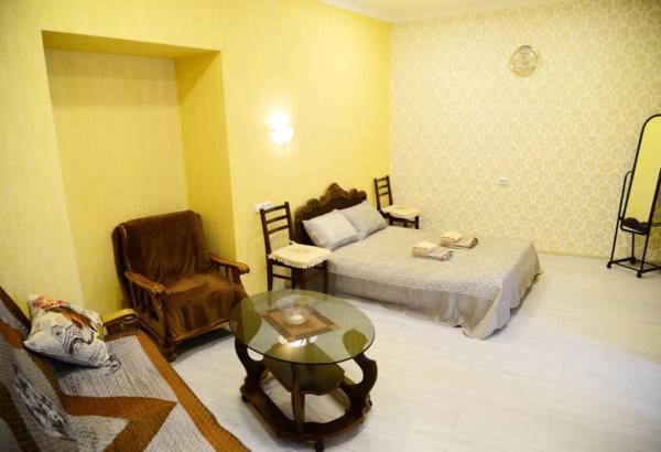 Guest House Happy Holidays Tbilisi Bagian luar foto